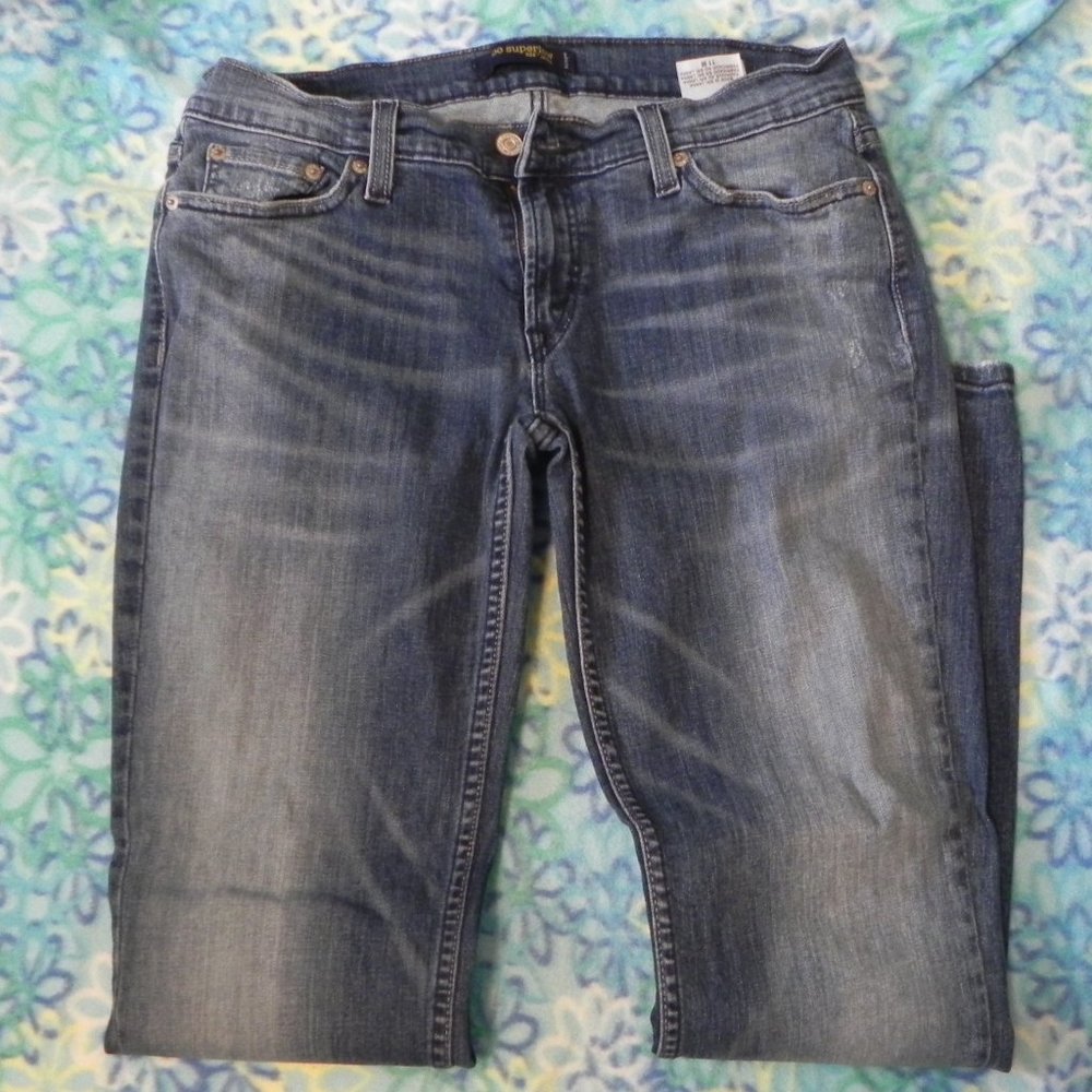 Levi jeans